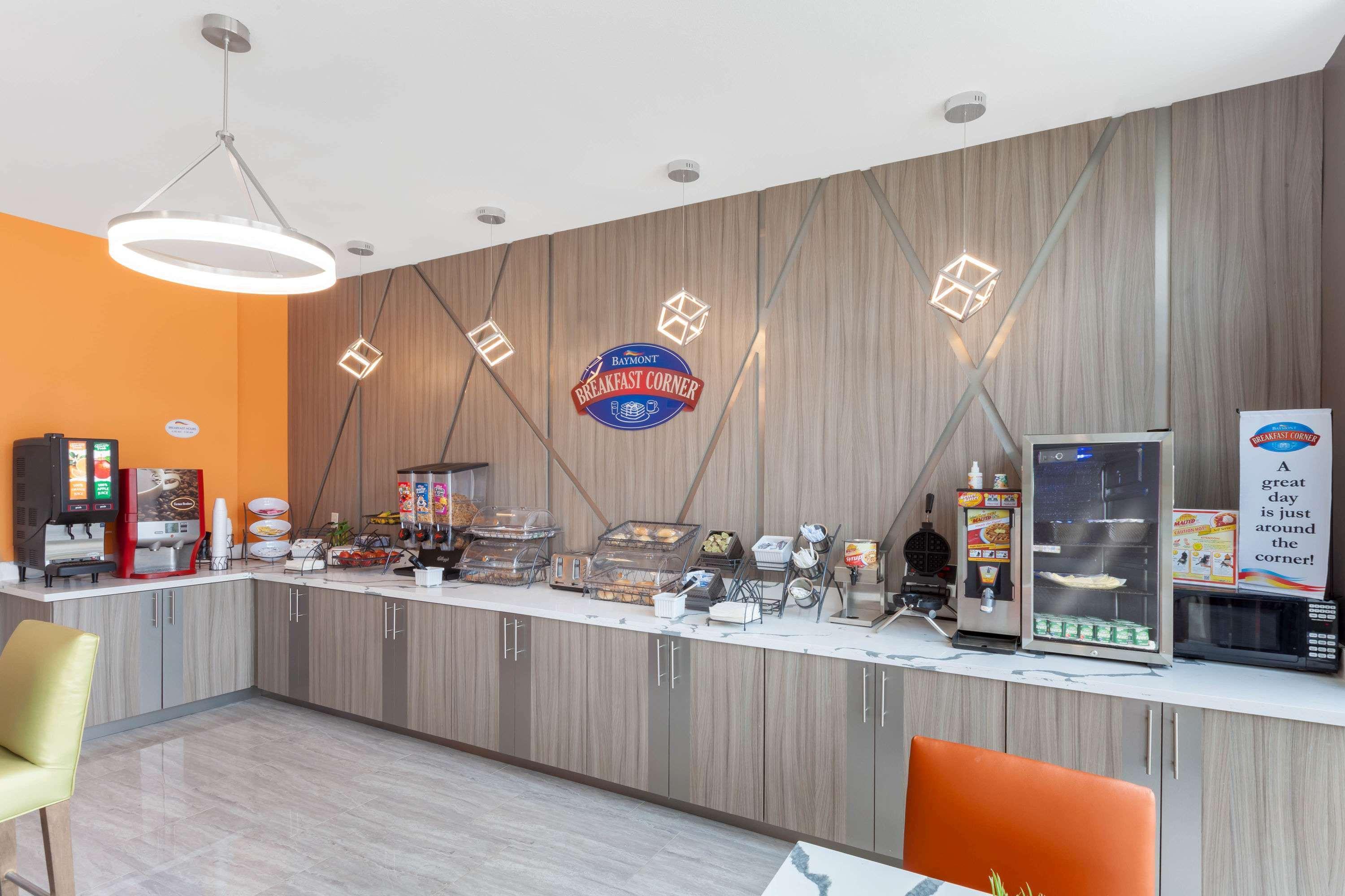 Baymont By Wyndham Houston Hobby Airport Ξενοδοχείο Εξωτερικό φωτογραφία